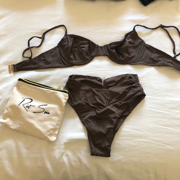 NWT RIOT SWIM Jax top and high waist pico bottoms - Picture 1 of 5